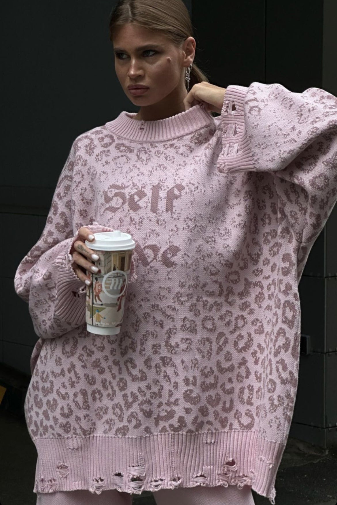 Modern Oversize Streetwear Distressed Hoodie