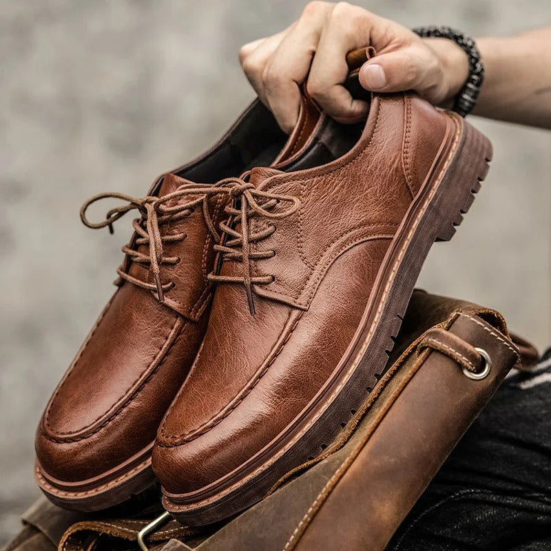 Leather Shoes with Lug Sole