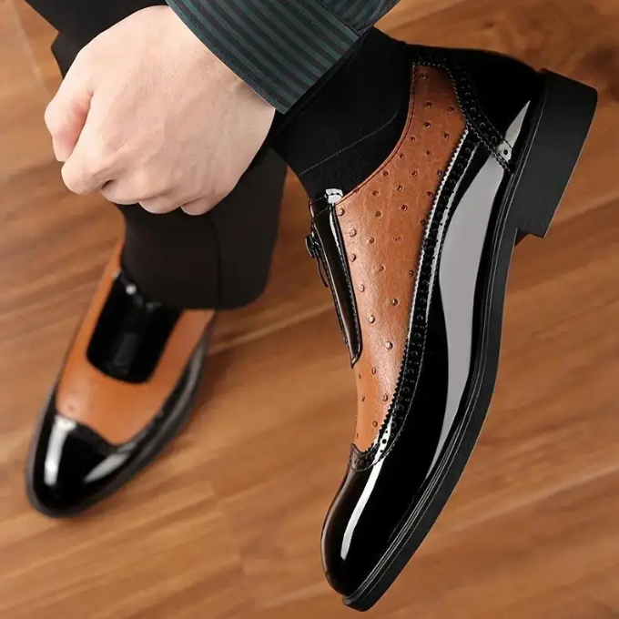 Polished Leather Shoes with Embossed Texture