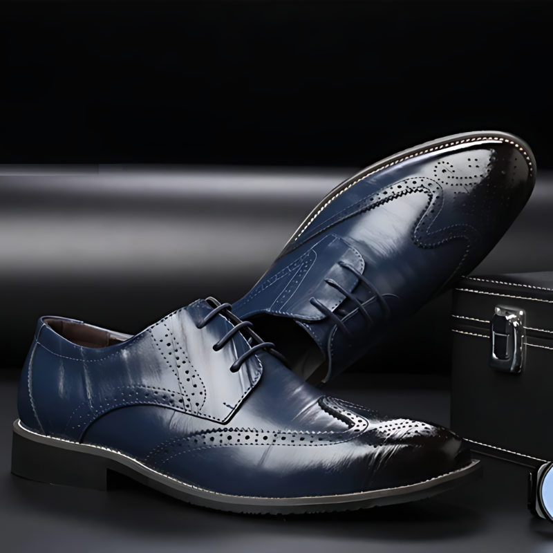 Cowhide Leather Oxford Shoes with Brogue Detailing