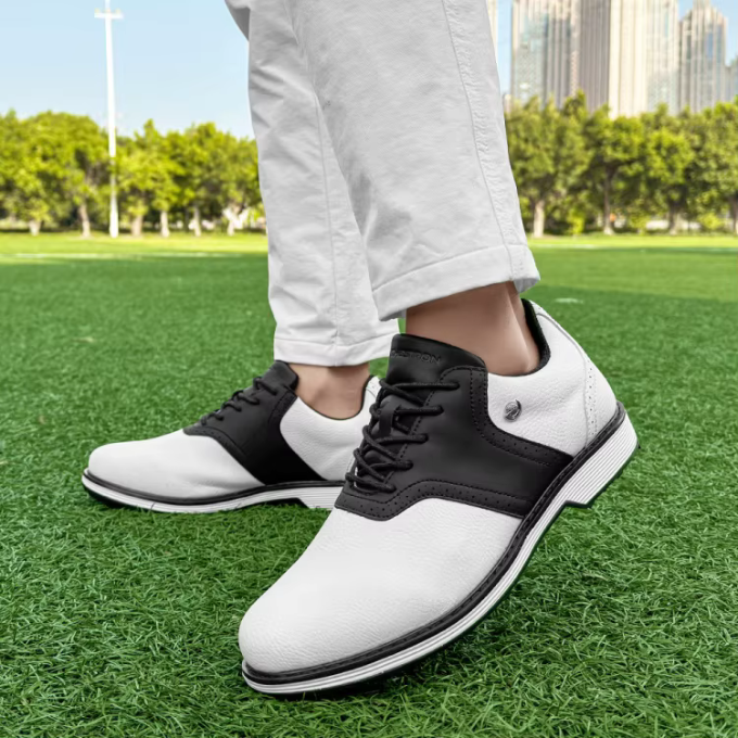Pebbled Leather Brogue Shoes with Two-Tone Detail