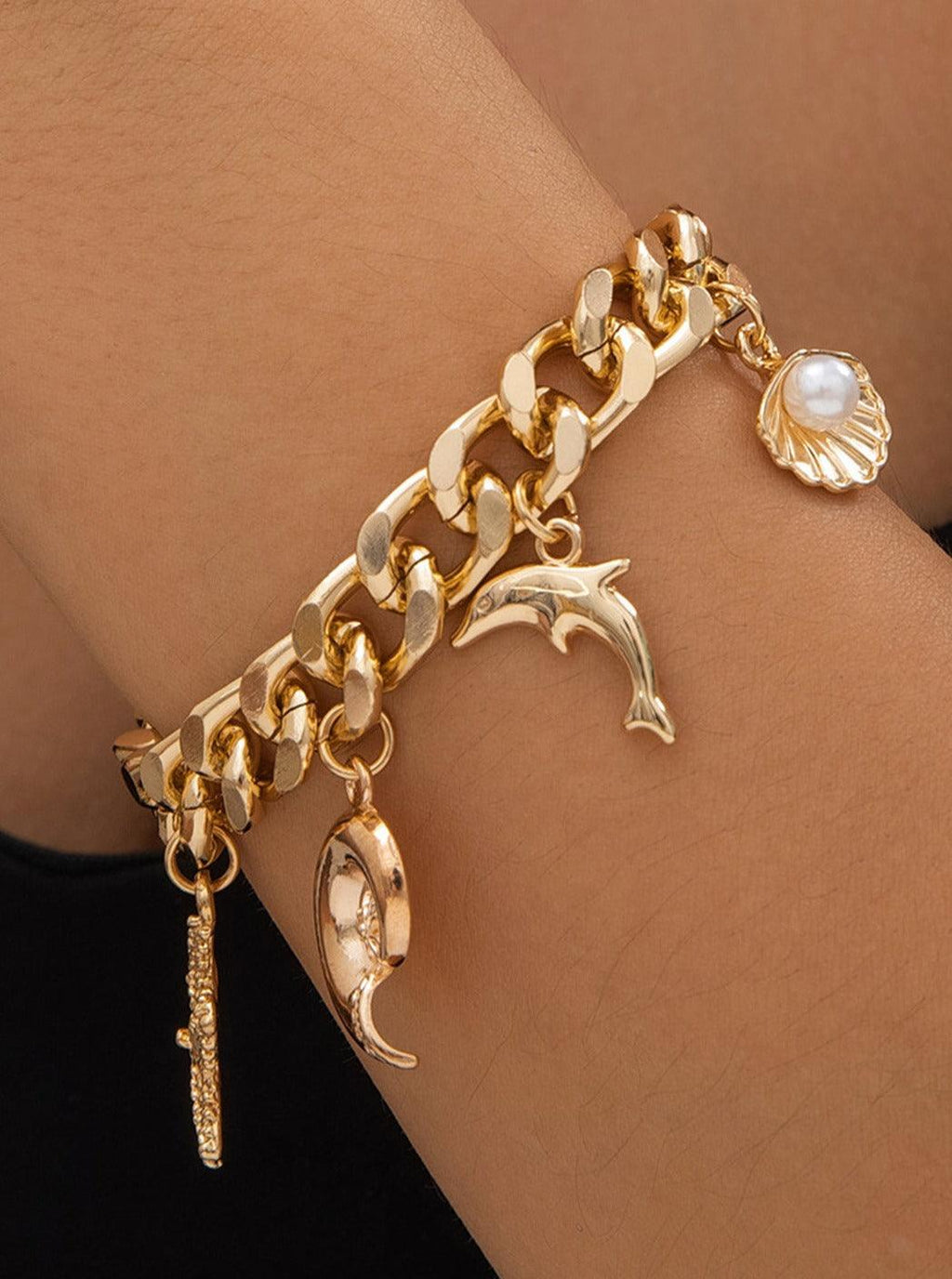 Statement Ocean-themed Pendant Bracelet