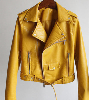 Timeless Leather Jacket with Versatile Design