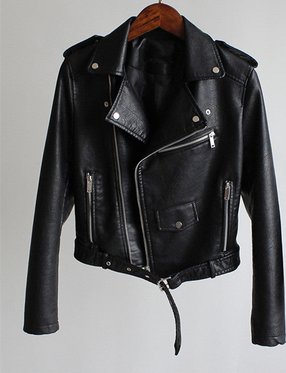 Timeless Leather Jacket with Versatile Design