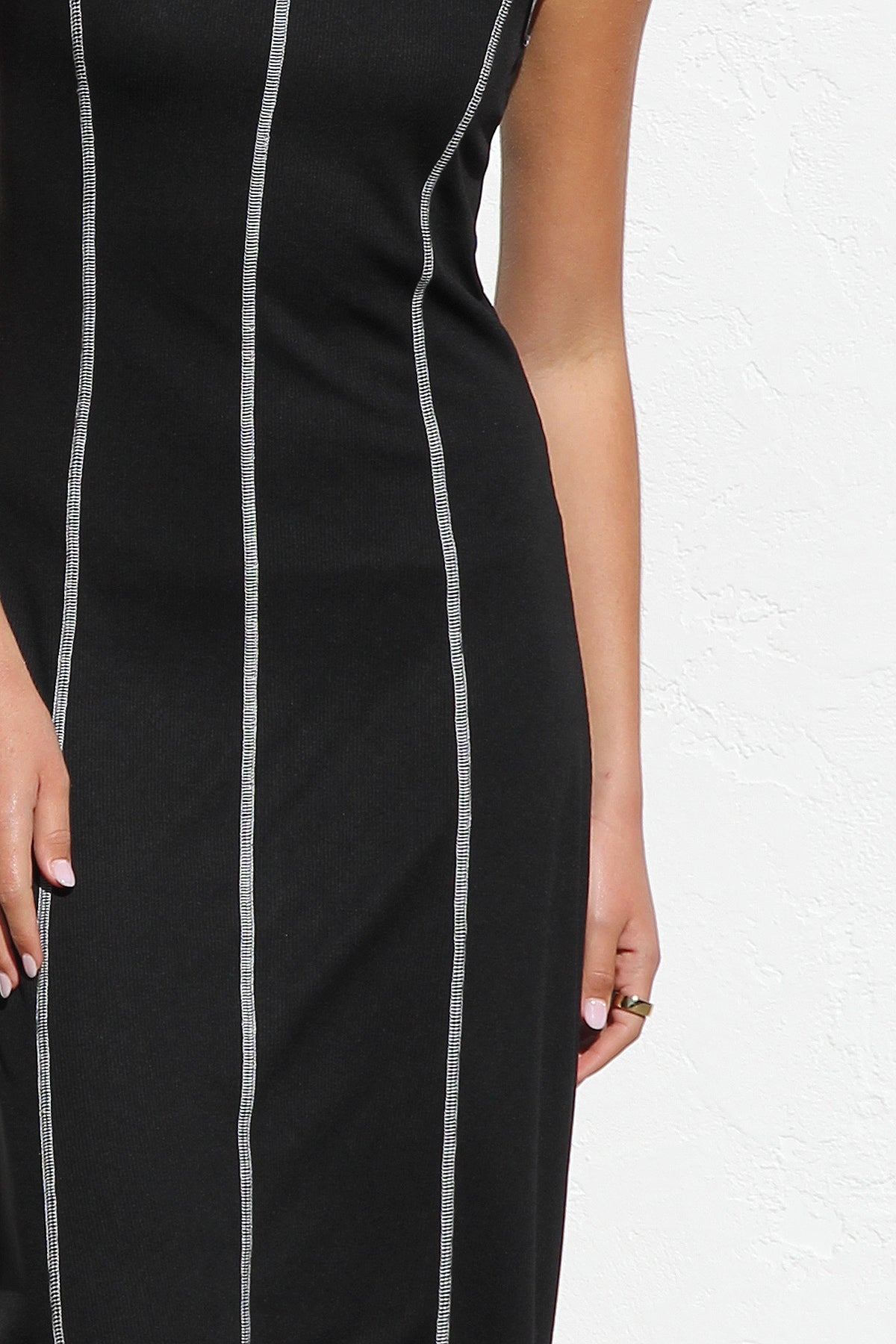 Modern Ariana Dress Black