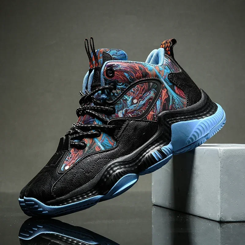 Sneakers with Quick-Lace System