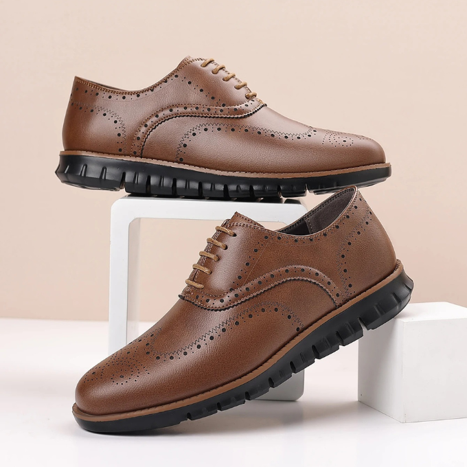 Brogue Shoes with Breathable Lining