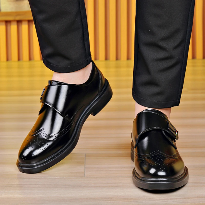 Polished Full-Grain Leather Shoes with Rubber Sole