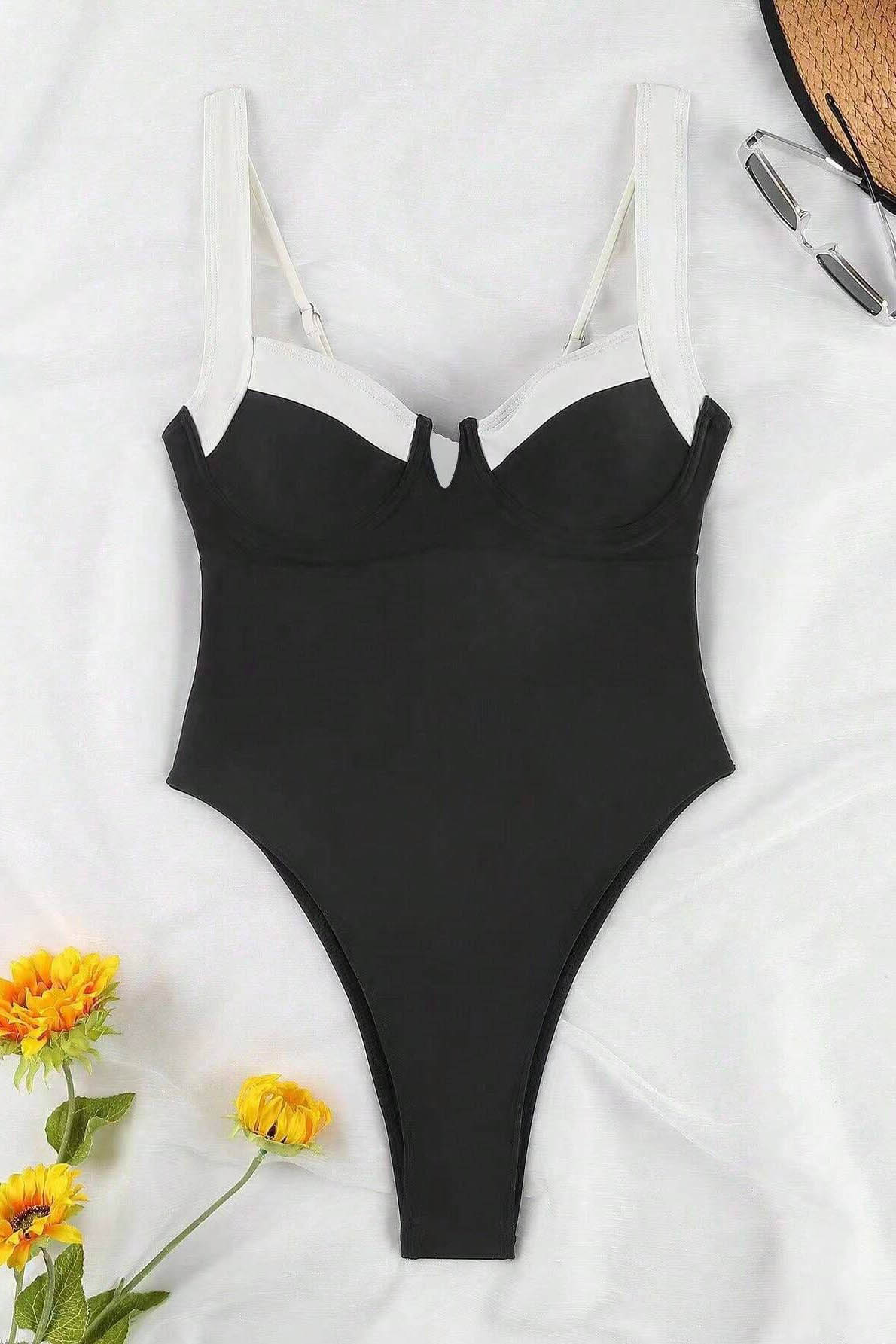 Black And White Patchwork U-Neck One-Piece Swimwear