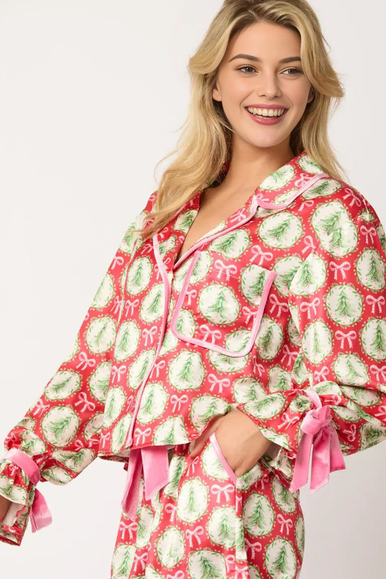Coordinated Christmas Character Sprint Pajama Long Set