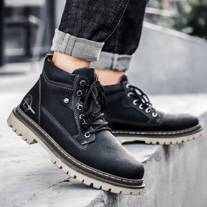Boots with Padded Collar