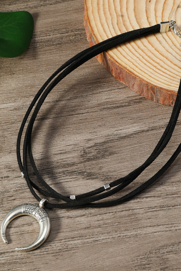 Statement Ladies Temperament Necklace