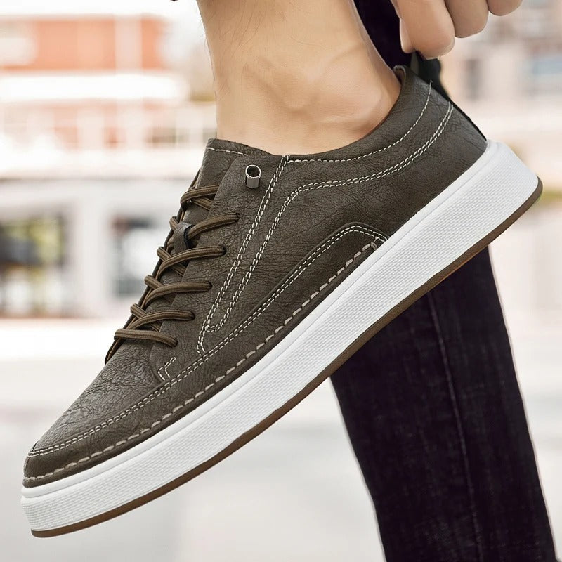 Cowhide Leather Sneakers with Lightweight Construction