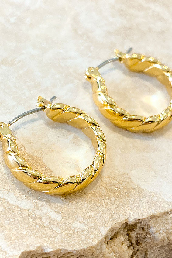 Statement Marina Earring