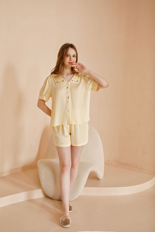 Coordinated Satin Rose Embroidery Sleepwear Set