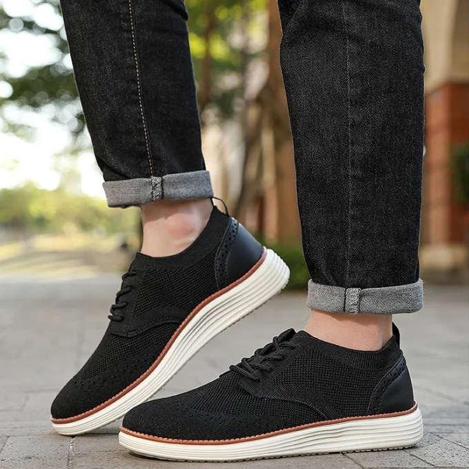Knit Brogue Shoes with Wingtip Brogue Detail