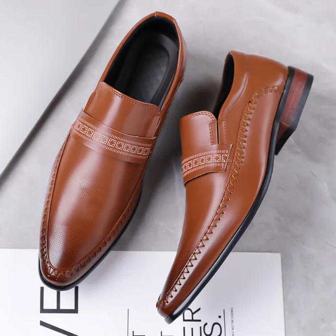 Polished Leather Shoes with Precision Stitching