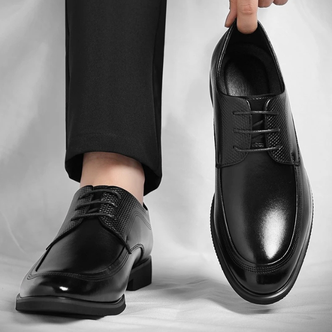 Polished Leather Shoes with All-Day Comfort