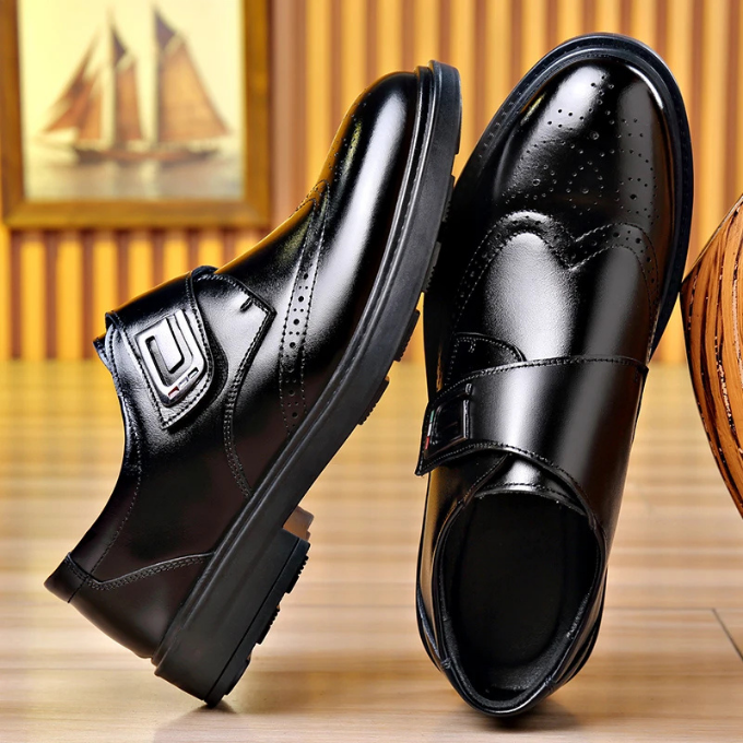 Polished Full-Grain Leather Shoes with Rubber Sole