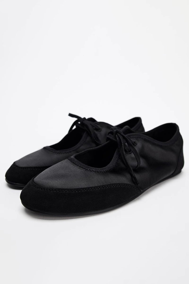 Modern Ballet Flats With Laces