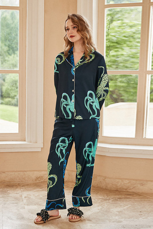 Coordinated Bow Pattern Pajama Set-Black