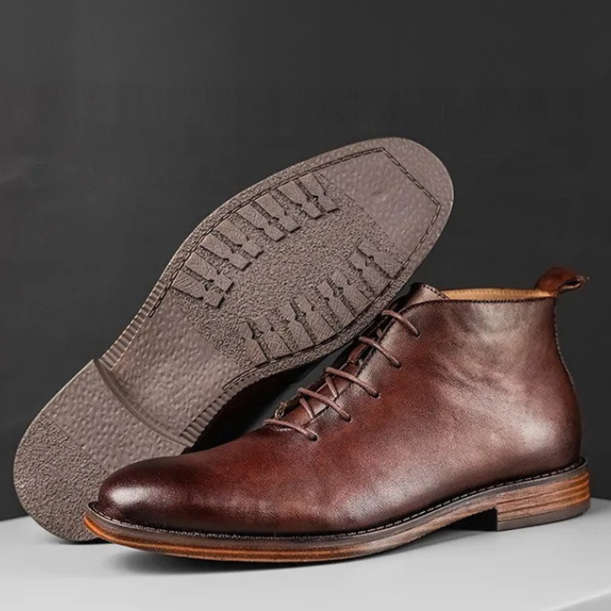 Leather Boots with Sturdy Sole