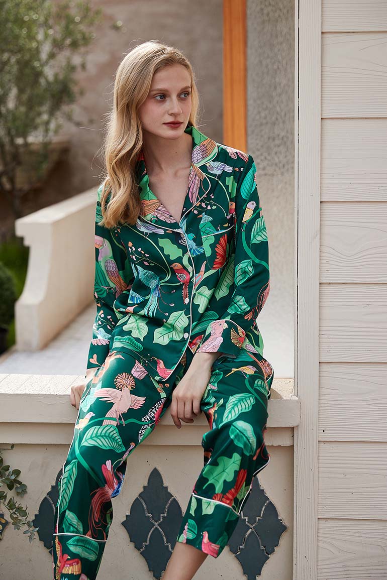 Coordinated Green Parrot Print Silk Pajama Set