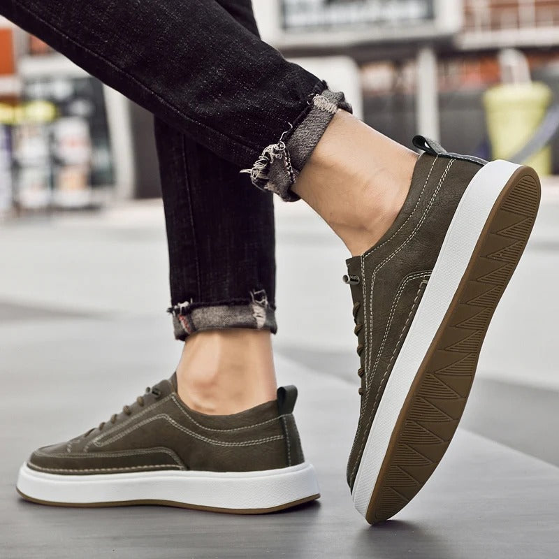 Cowhide Leather Sneakers with Lightweight Construction