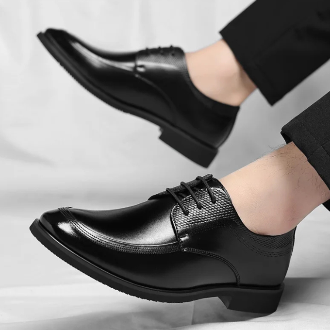 Polished Leather Shoes with All-Day Comfort