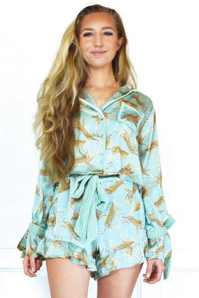 Modern Tie Front Cotton Peplum Blouse Shorts