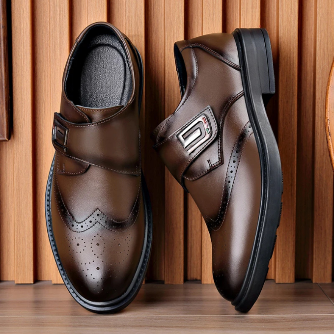 Polished Full-Grain Leather Shoes with Rubber Sole