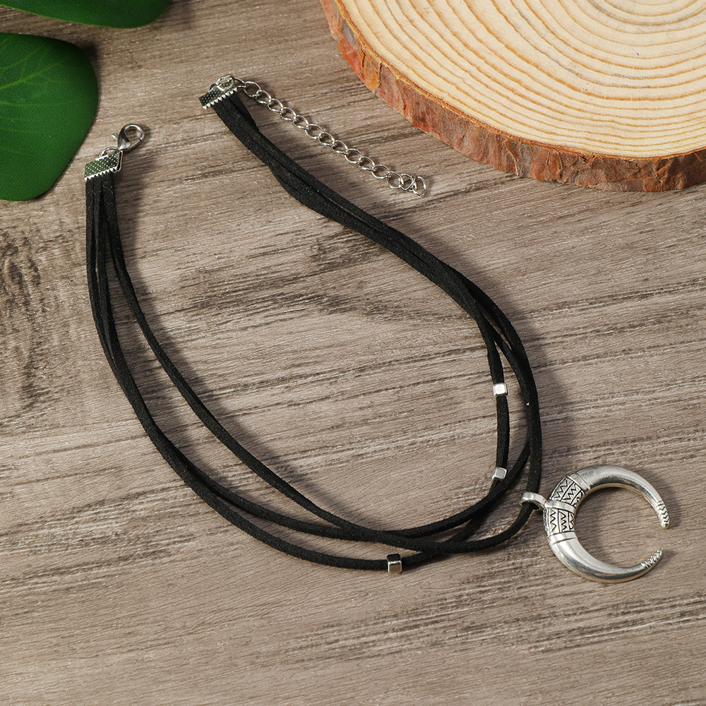 Statement Ladies Temperament Necklace
