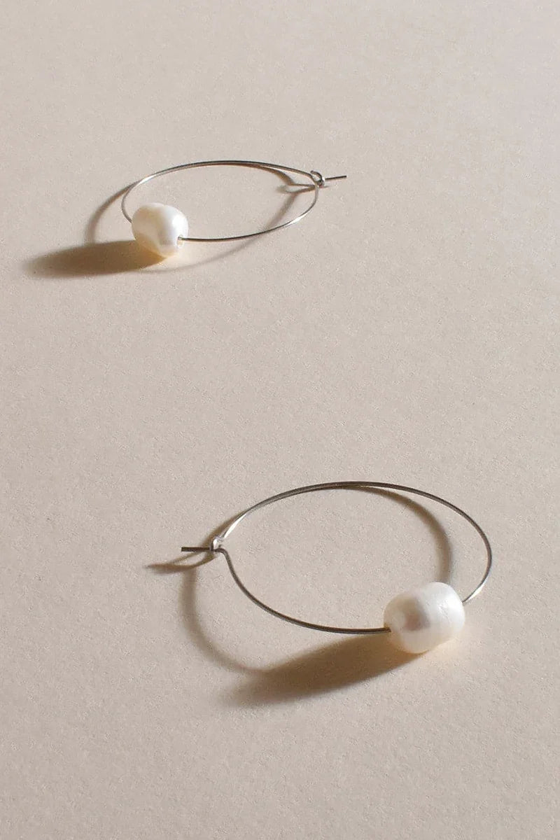 Modern Simple Pearl Fine Wire Hoops - Cream/Silver
