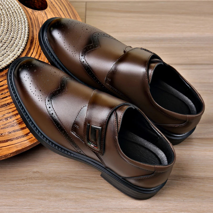 Polished Full-Grain Leather Shoes with Rubber Sole