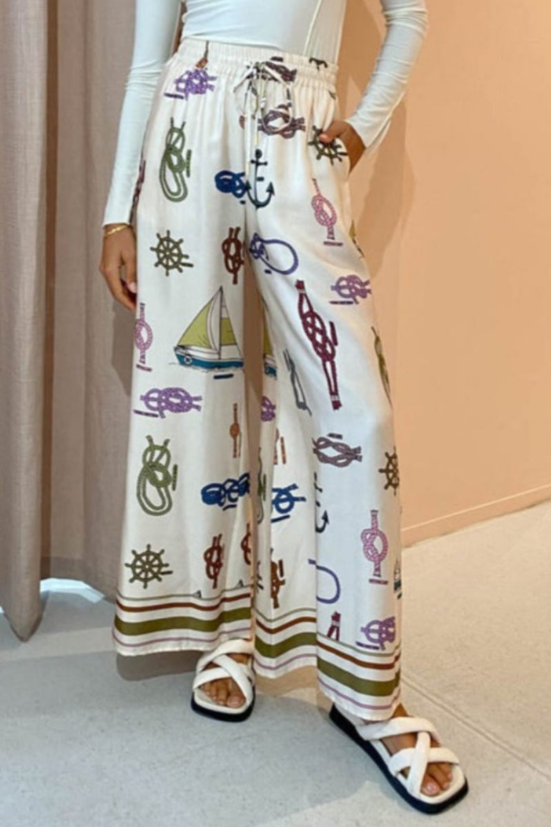 Hand-Drawn Nautical Motifs Trousers-Set