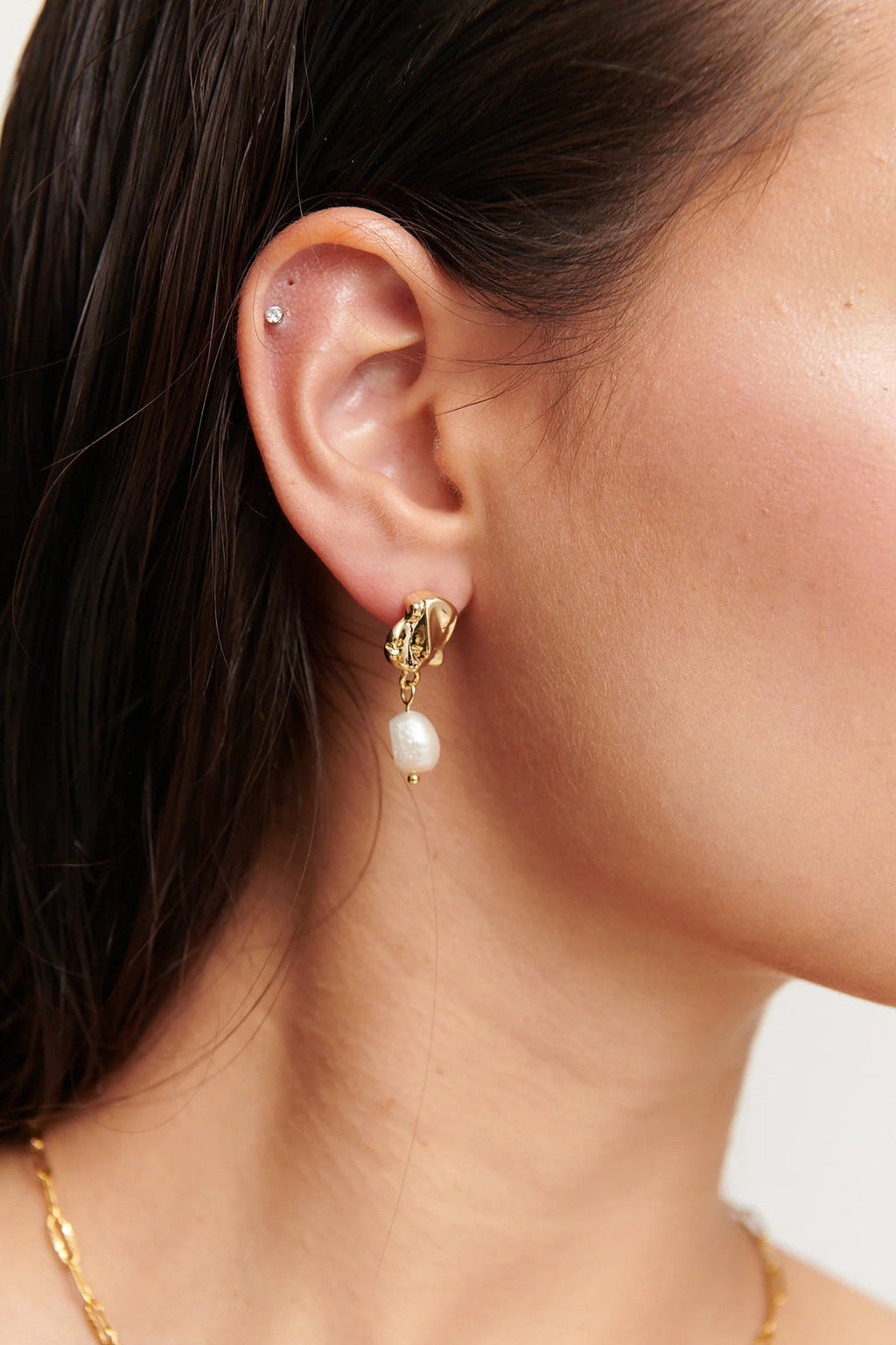Statement Mina Pearl Earrings