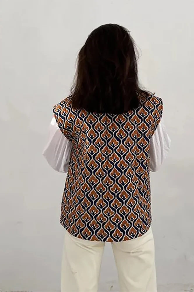 Modern Mireia Ebba Top