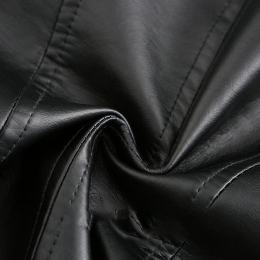 Elegant Leather Jacket with Crew Neck and Button Closure