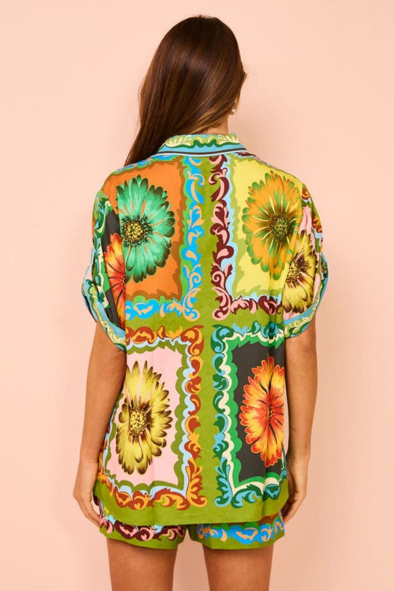 Coordinated Special Sunflower Print Elastic Waist Shorts-Set