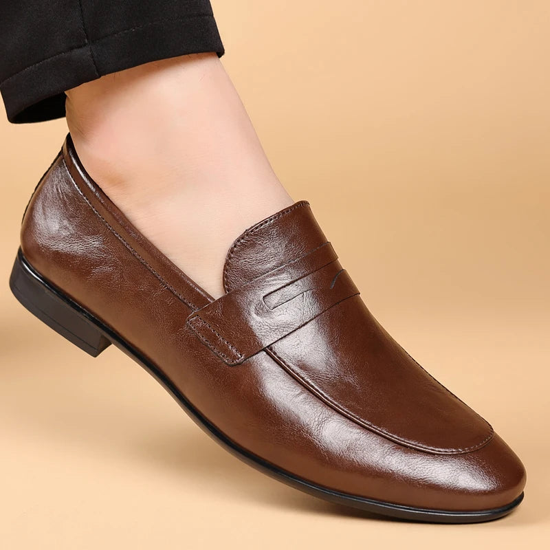 Polished Full-Grain Leather Loafers with Pointed Toe