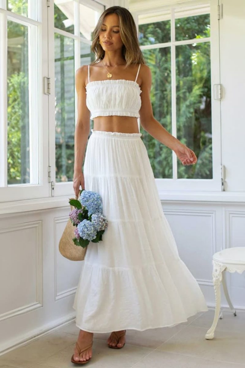 Modern White Tiered Skirts Sets