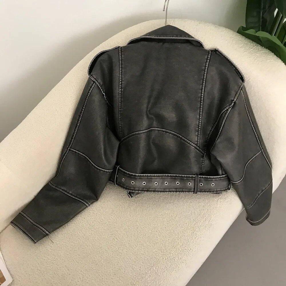 Elegant Leather Jacket for Spring