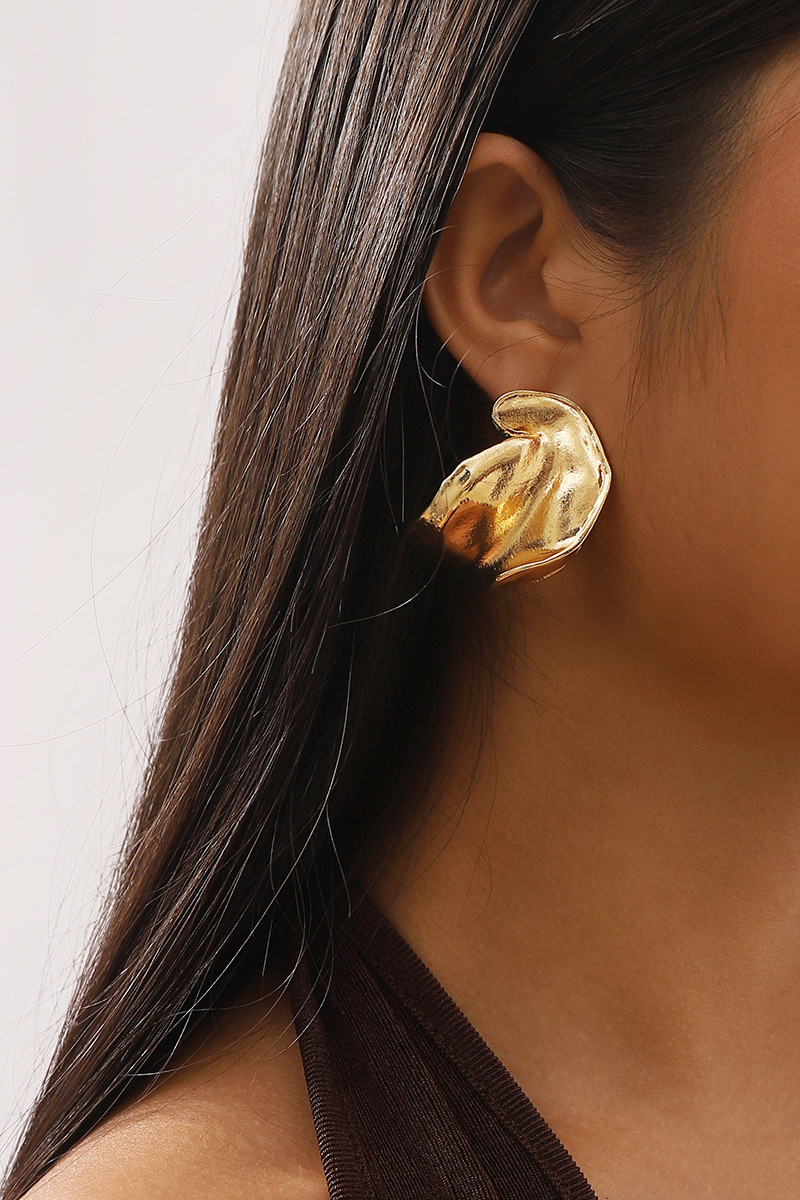 Esmee Irregular Flower Earrings