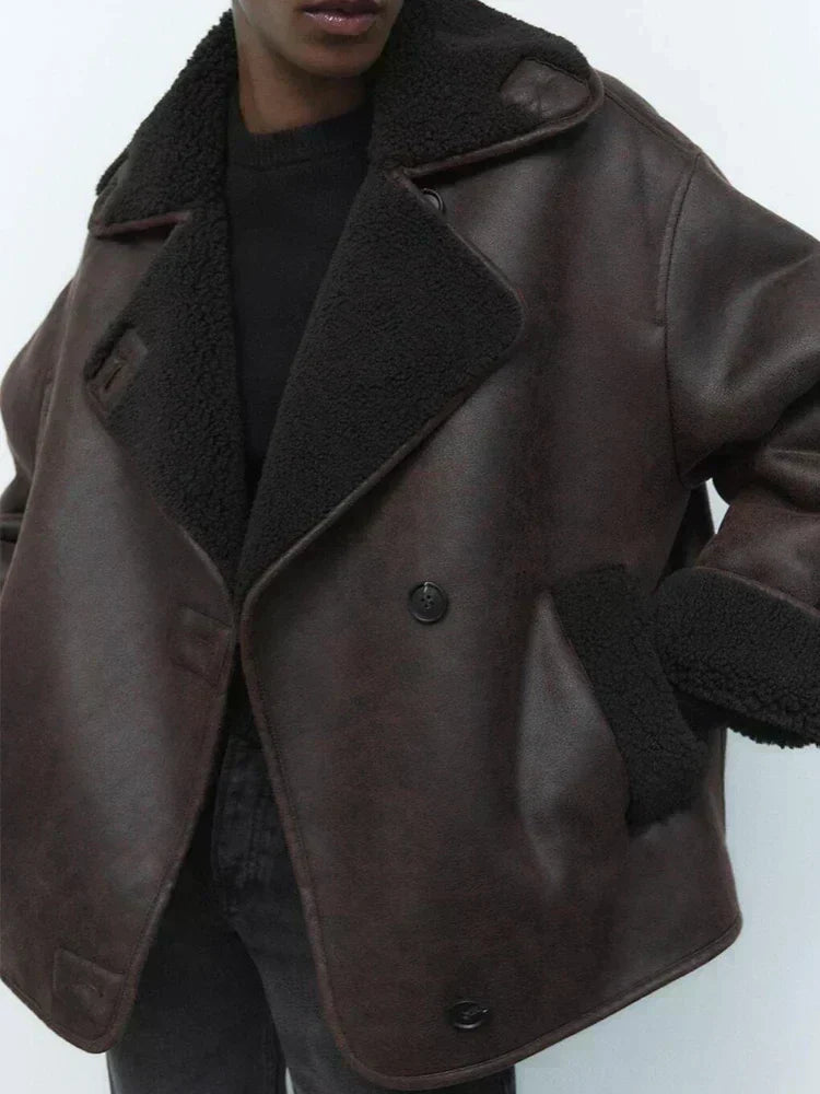 Vintage Leather Jacket with a Timeless Look