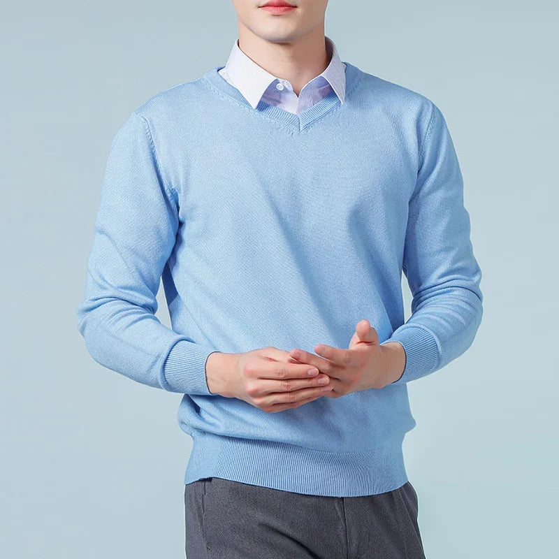 Lightweight Wool Blend Sweater for Cold Weather