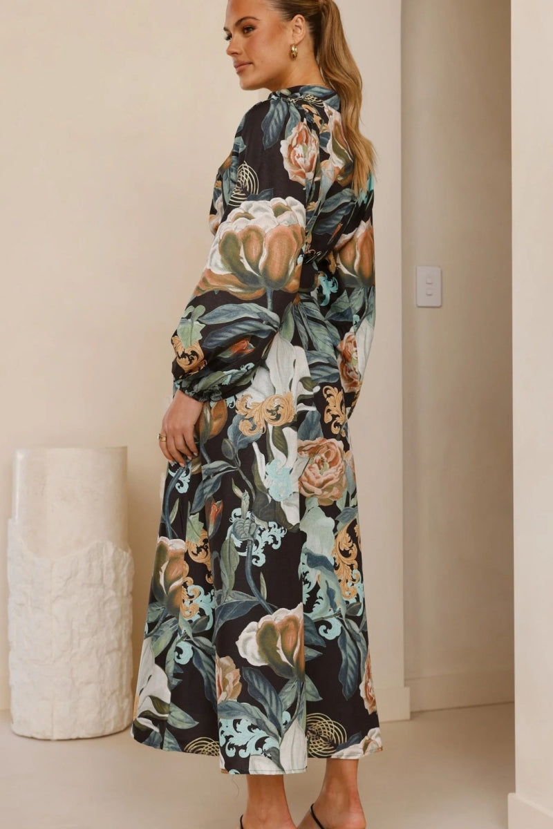 Modern Relaxed Belted Puff Sleeve Dress