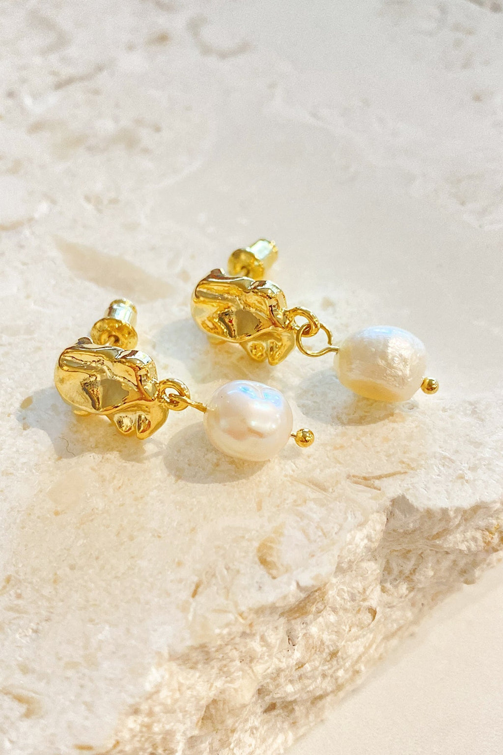 Statement Mina Pearl Earrings