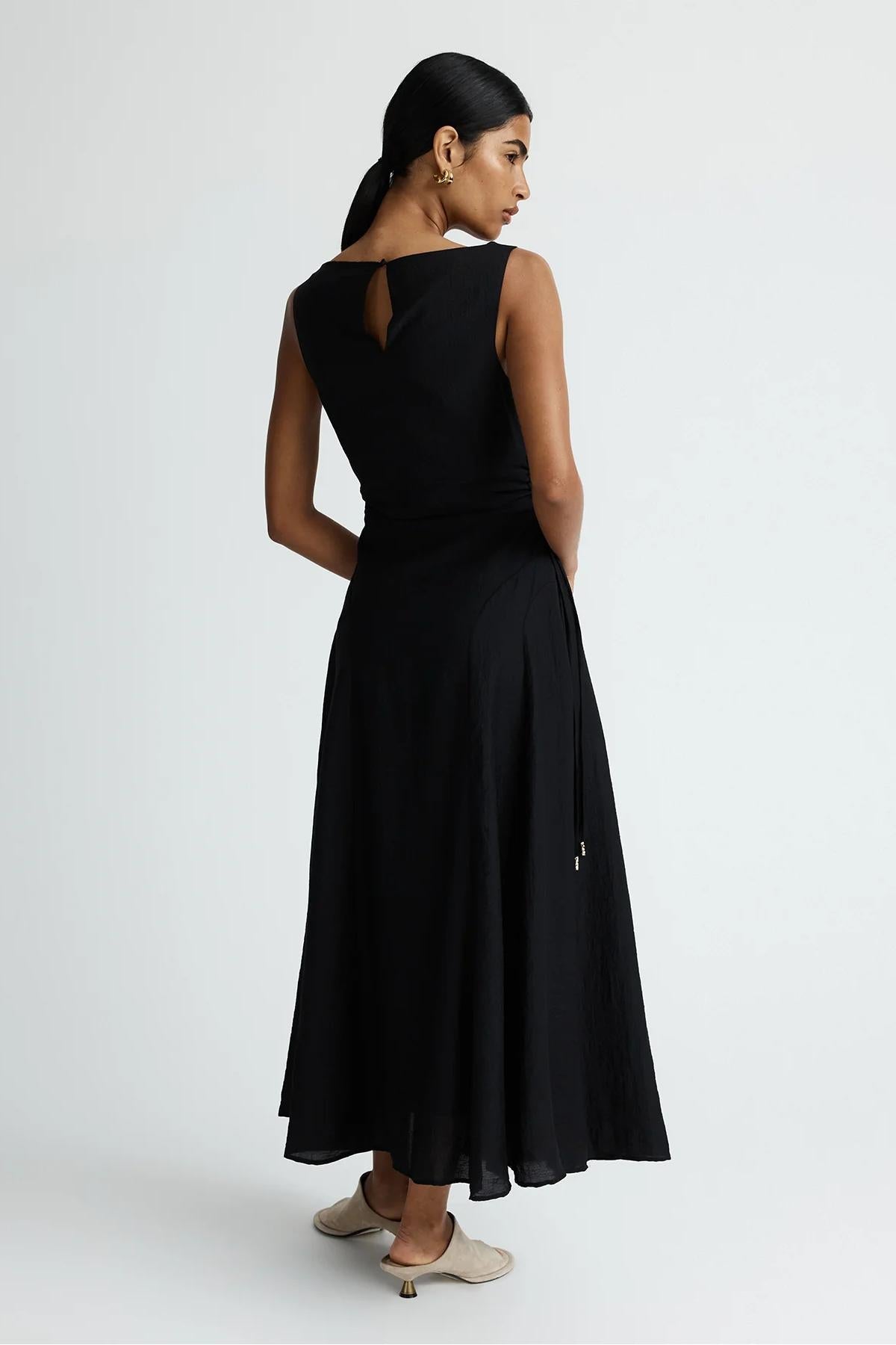 Clean-Lined Black Sleeveless Maxi-Length Dress