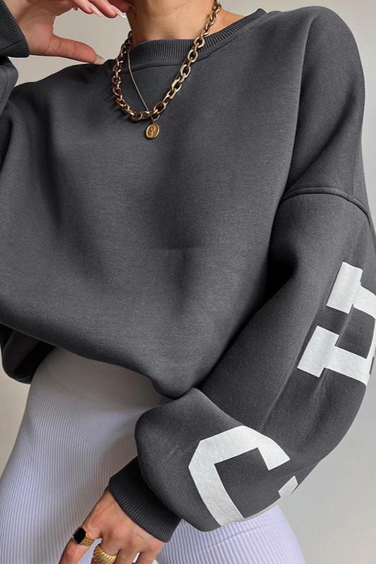 Modern Letter Graphic Hoodie