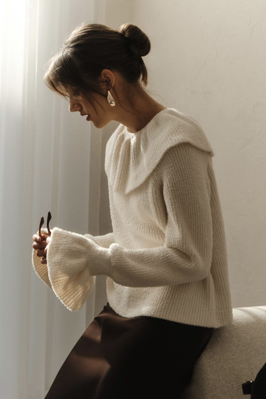 Warm Tone Pure Color Ruffled Knit Sweater